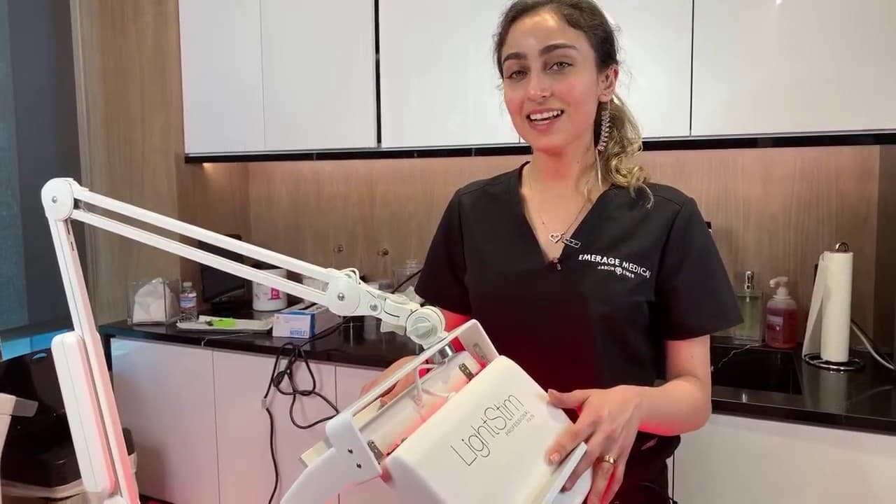 Watch a lightstim handheld system procedure video